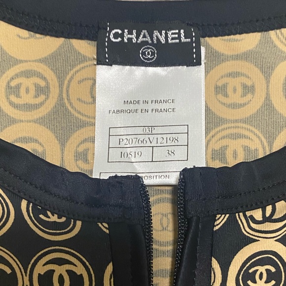 CHANEL vintage sport CC logo coin print stretch knit jacket top - Picture 4 of 5